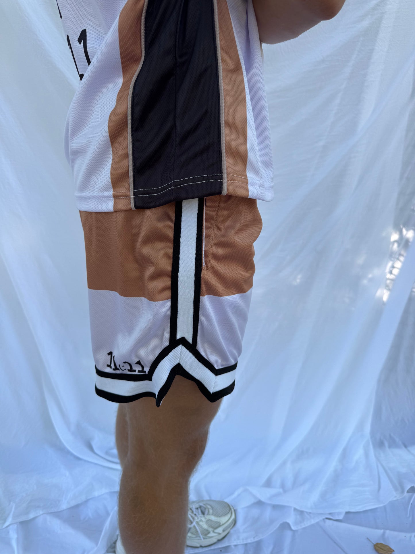 I AM HUMAN JERSEY SHORT