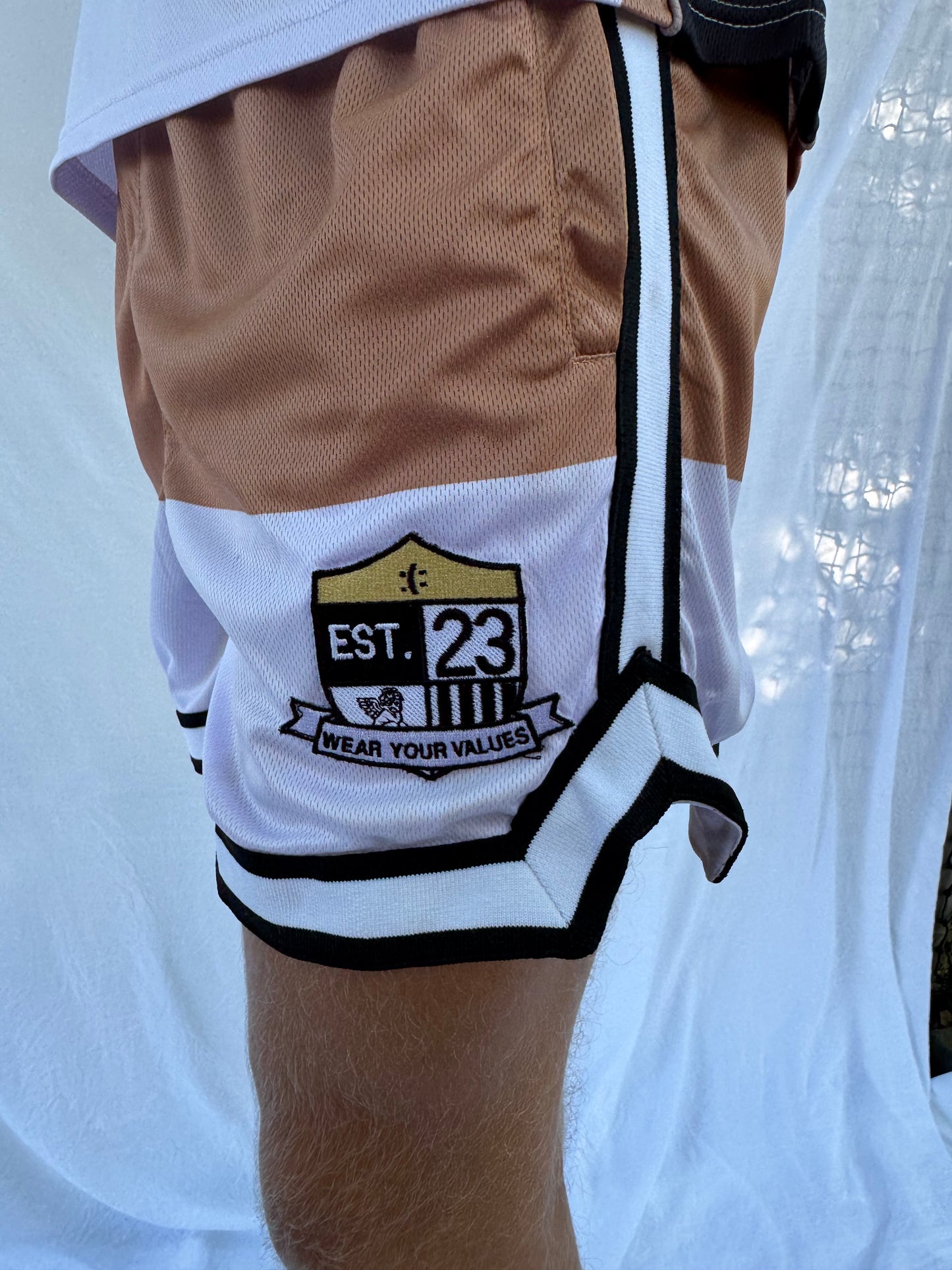 I AM HUMAN JERSEY SHORT